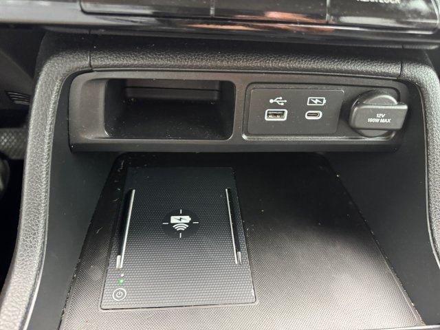 Used 2025 Honda Pilot Touring image 19