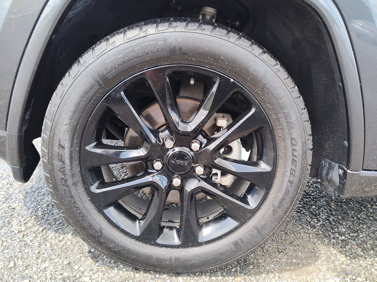 Used 2018 Jeep Grand Cherokee Altitude image 12