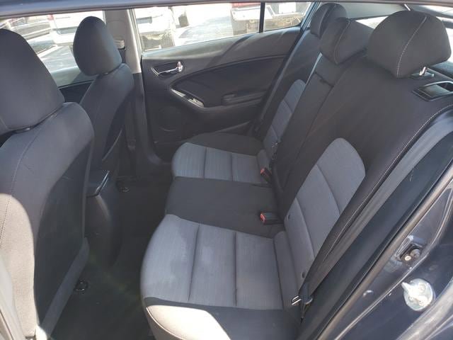 Used 2016 Kia Forte LX FWD image 11