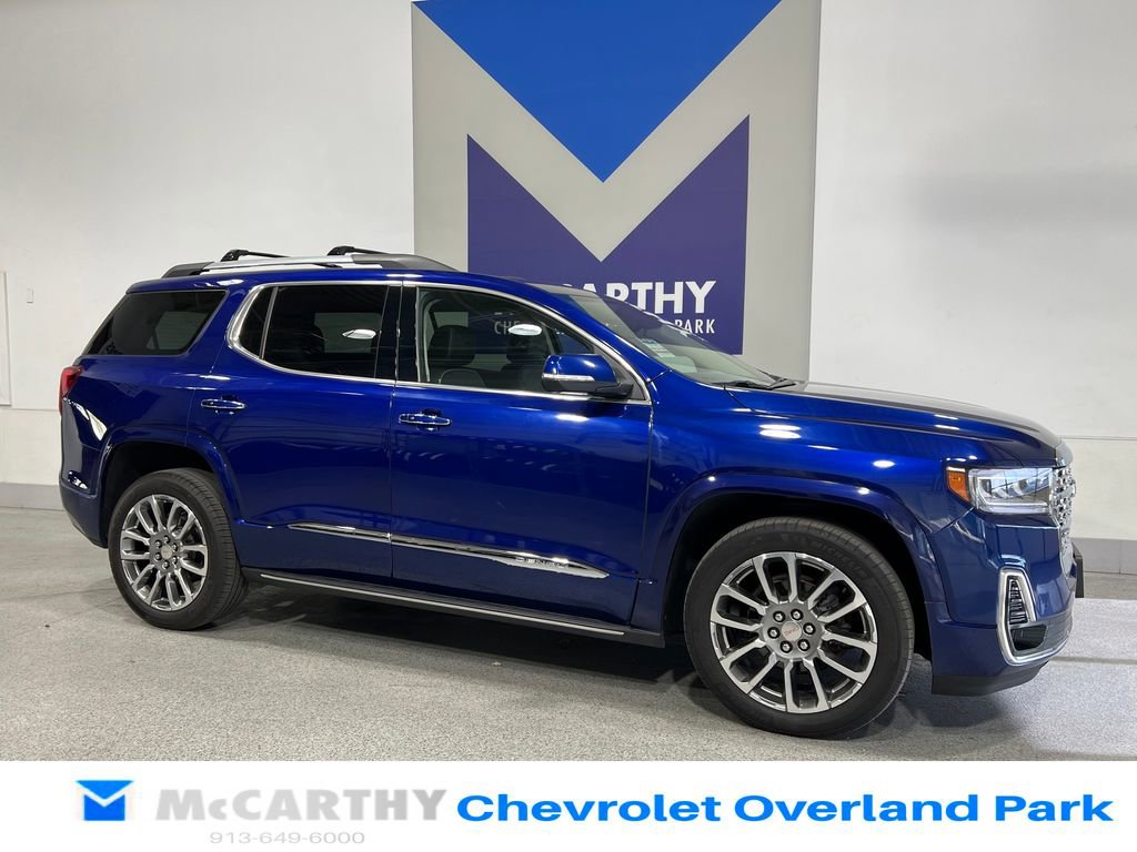 Used 2023 GMC Acadia Denali w/ Denali Technology Package image 3