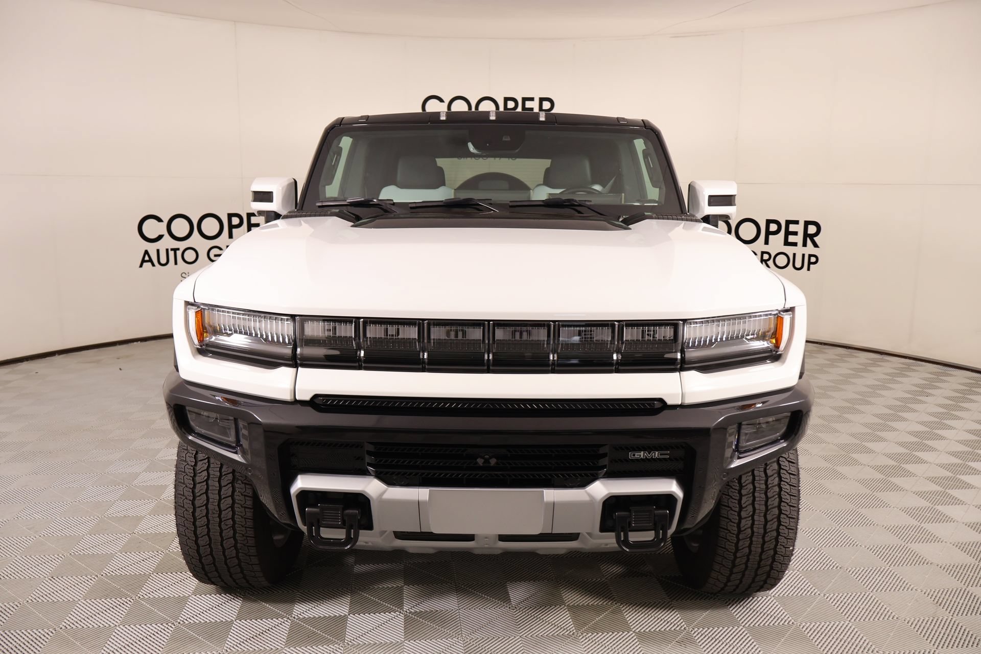 Used 2025 GMC Hummer EV 3X AWD/4WD image 9