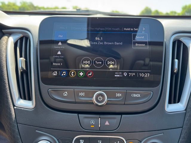 Used 2025 Chevrolet Malibu LT FWD image 14