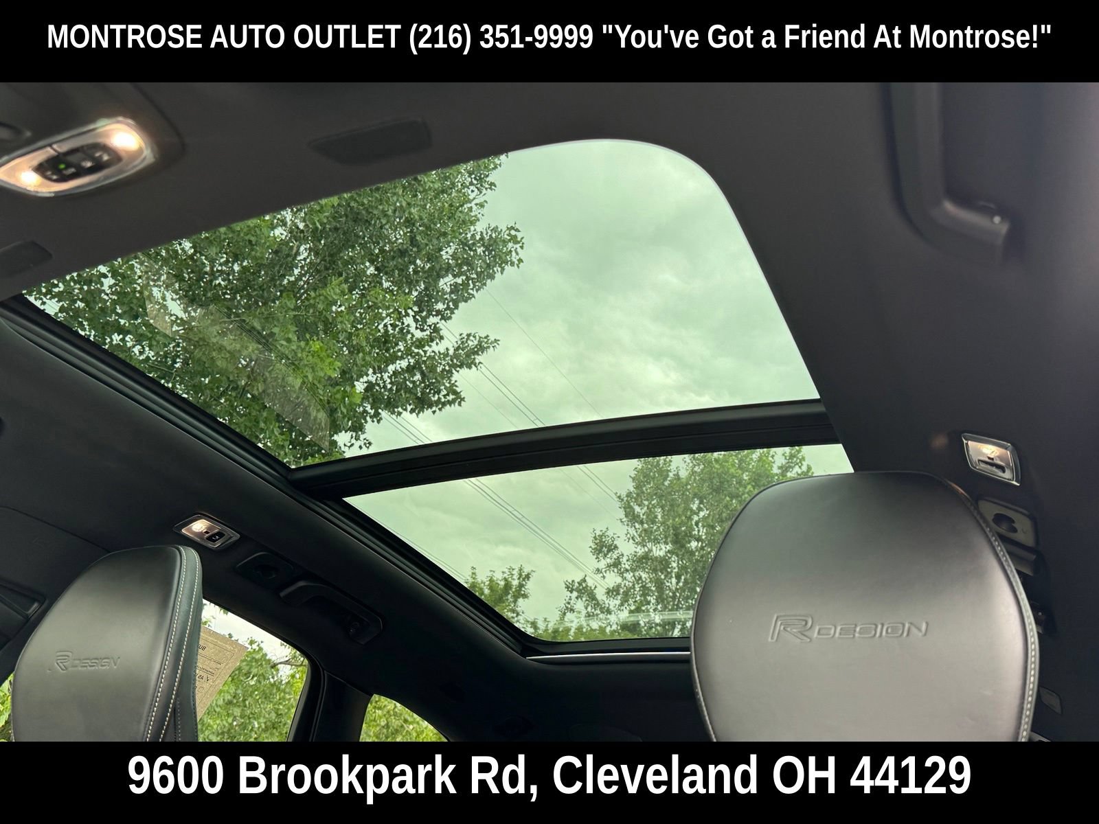 Used 2020 Volvo XC60 T8 R-Design AWD/4WD image 32