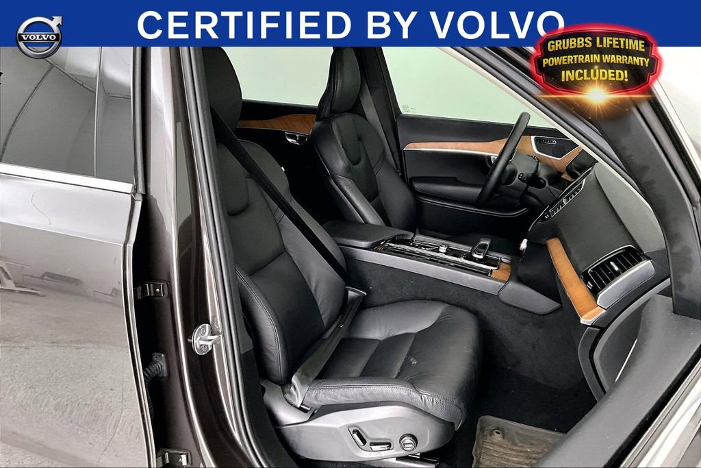 Certified 2024 Volvo XC90 B5 Plus w/ Protection Package Premier AWD/4WD image 11