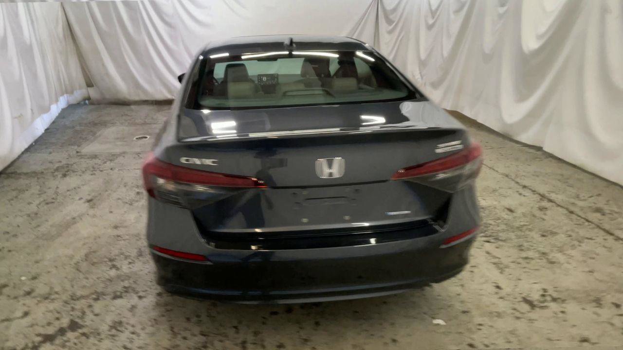 Certified 2025 Honda Civic Sport Touring image 7