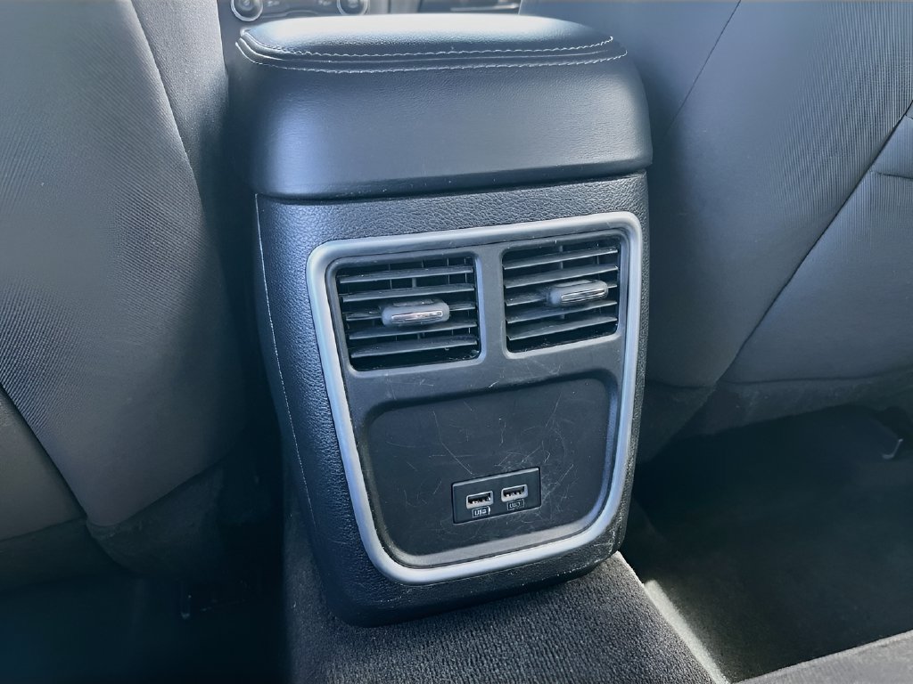Used 2023 Dodge Charger SXT RWD image 24
