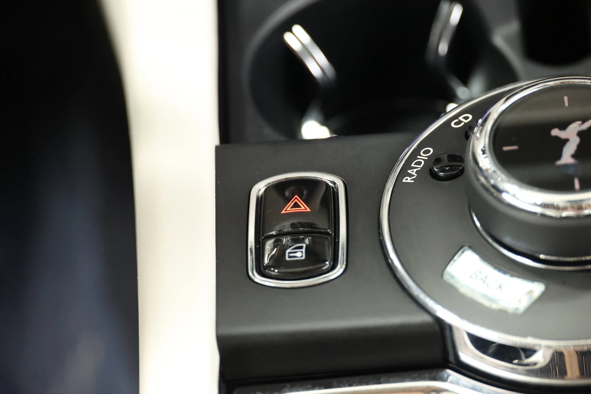 Used 2017 Rolls-Royce Wraith RWD image 59
