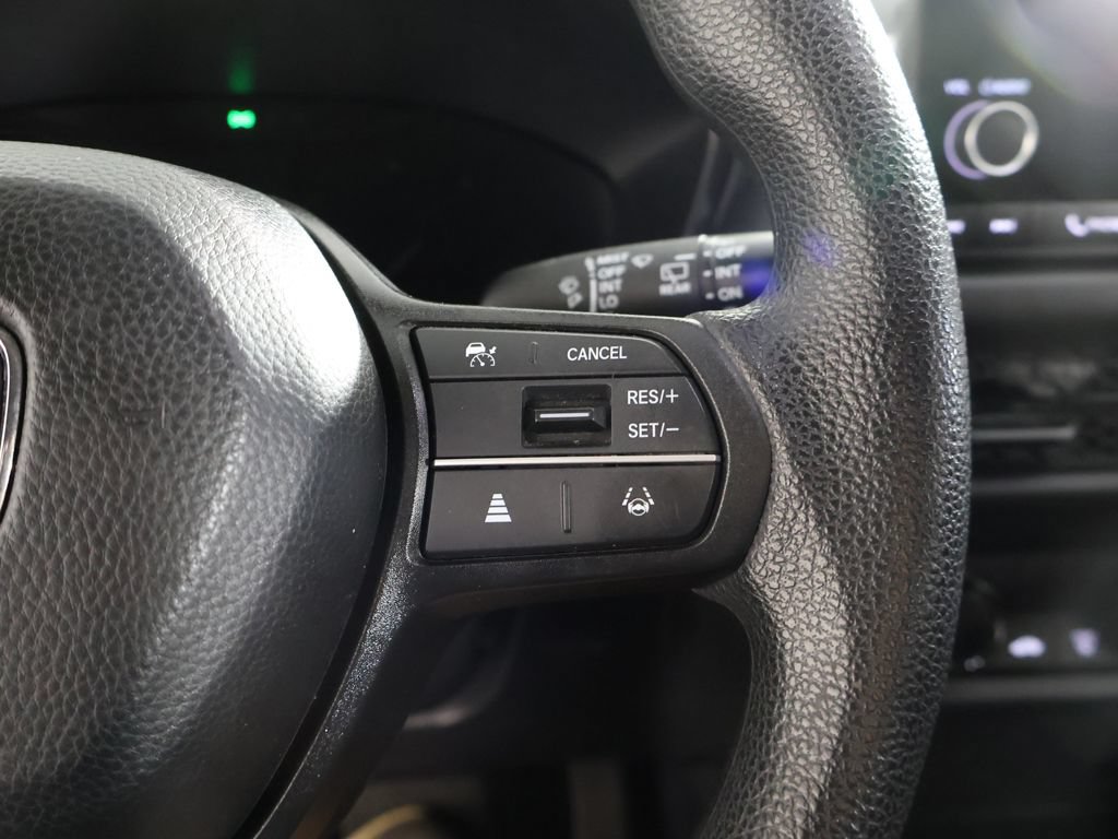 Used 2024 Honda HR-V LX image 40