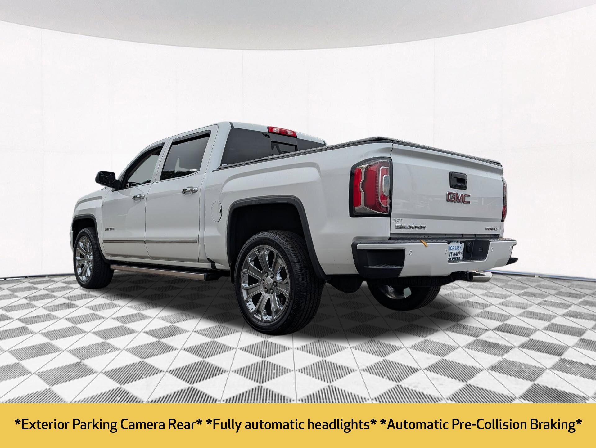 Used 2018 GMC Sierra 1500 Denali w/ Denali Ultimate Package AWD/4WD image 17