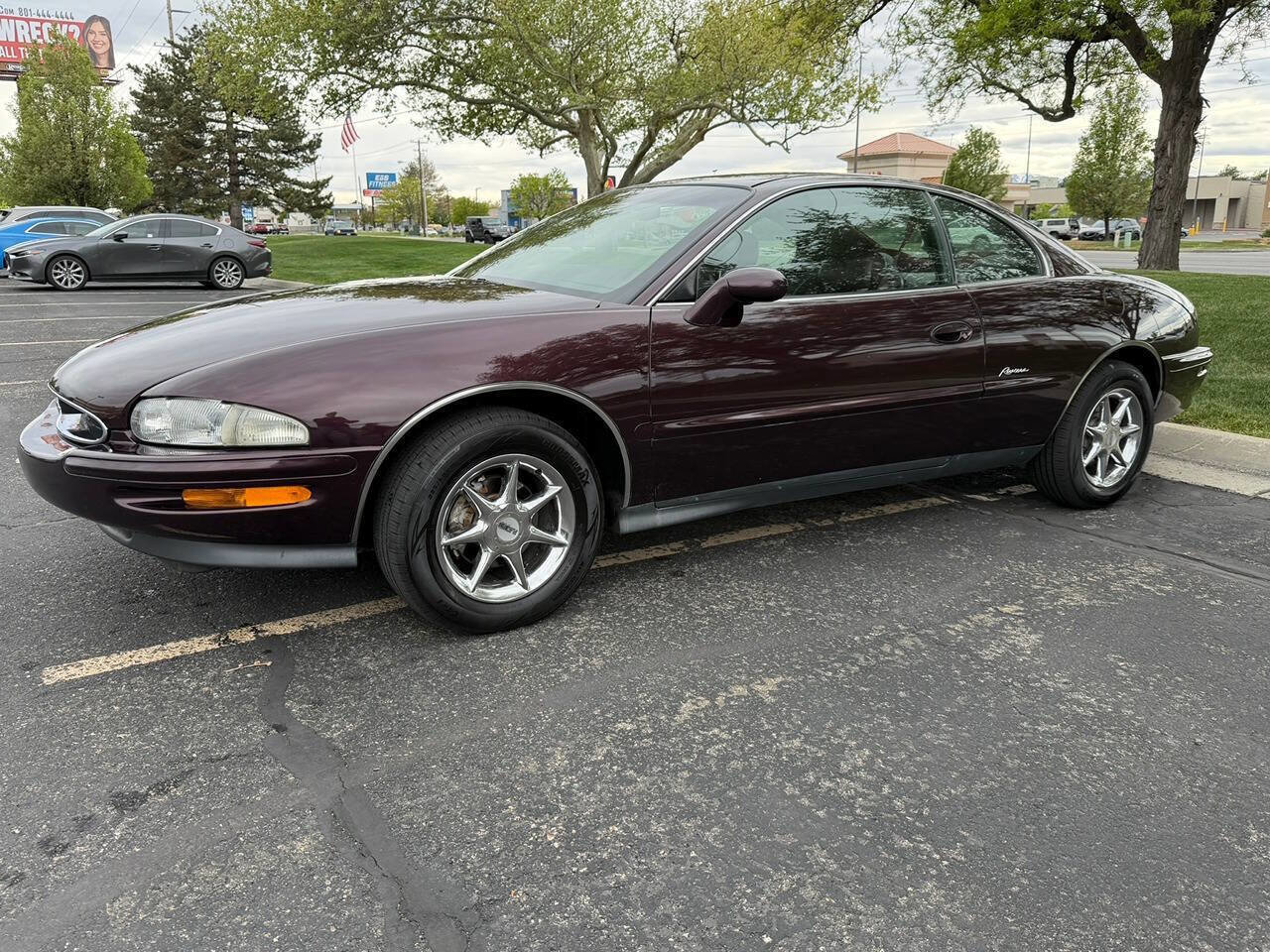 Used 1995 Buick Riviera Supercharged Coupe image 25