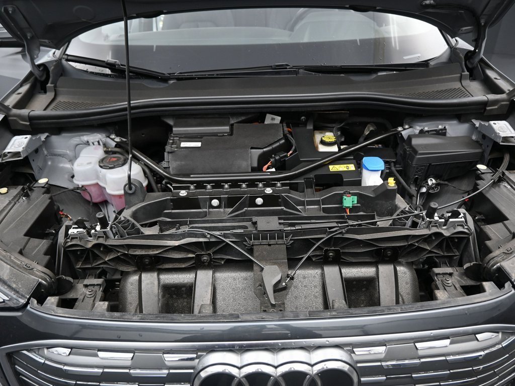 Used 2023 Audi Q4 e-tron Premium Plus w/ Premium Plus image 37