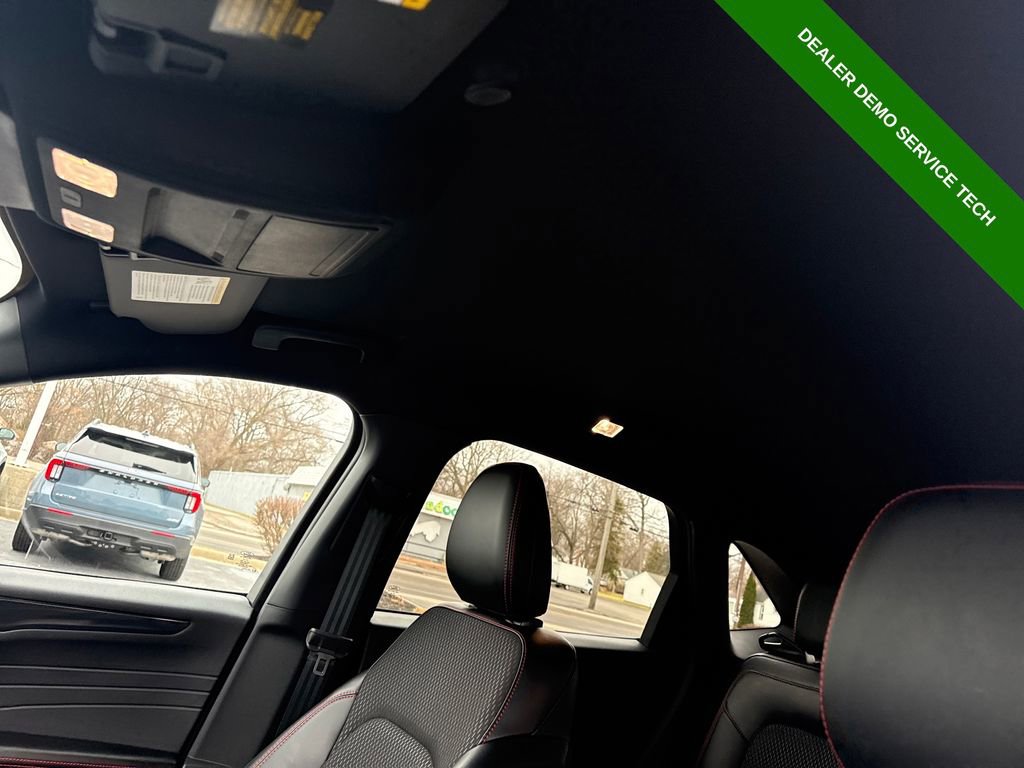 Used 2025 Ford Escape ST-Line Elite image 22