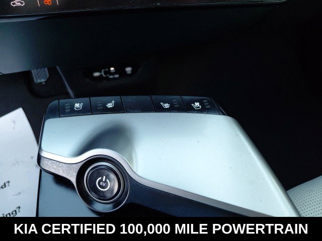 Certified 2025 Kia EV6 Wind RWD image 13