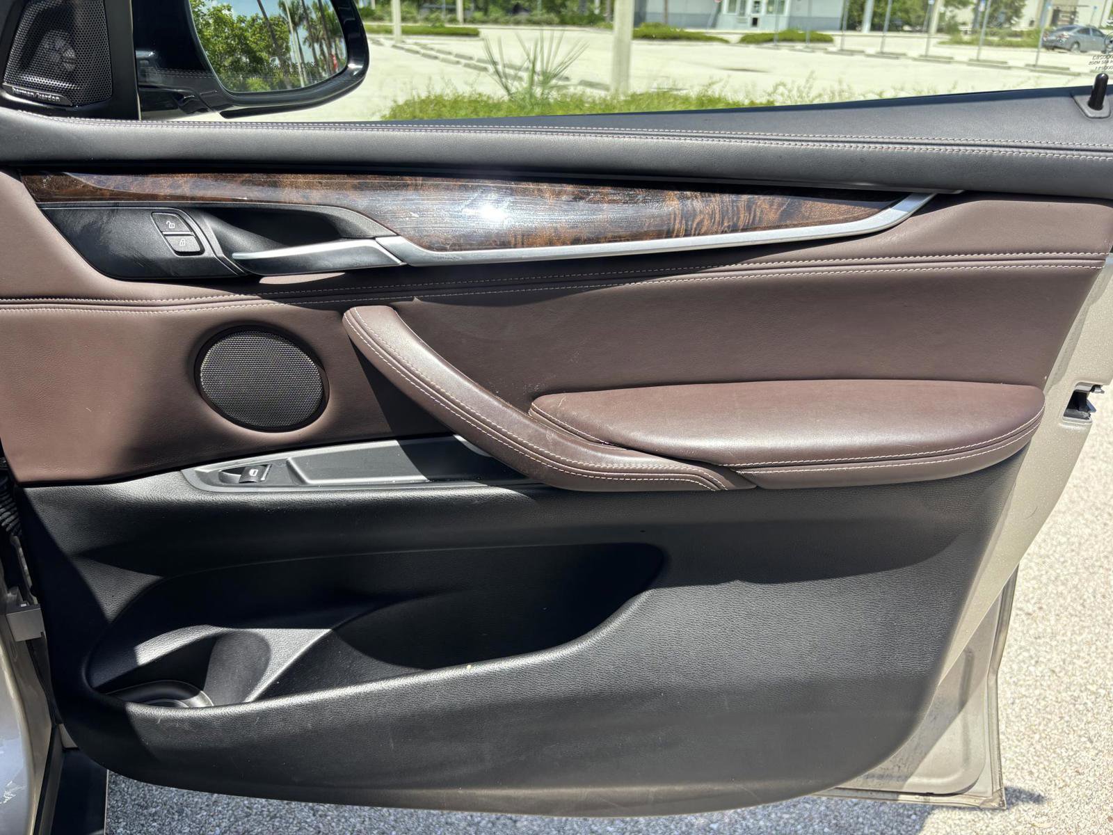 Used 2015 BMW X5 xDrive35i w/ Premium Package image 34