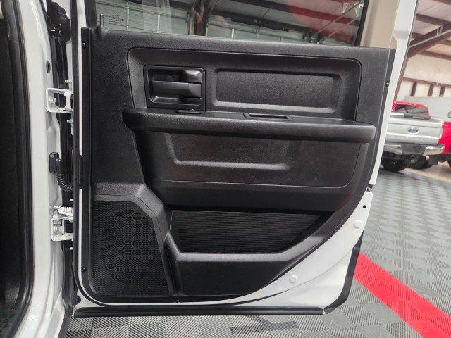 Used 2018 RAM 3500 Tradesman w/ Chrome Appearance Group AWD/4WD image 44