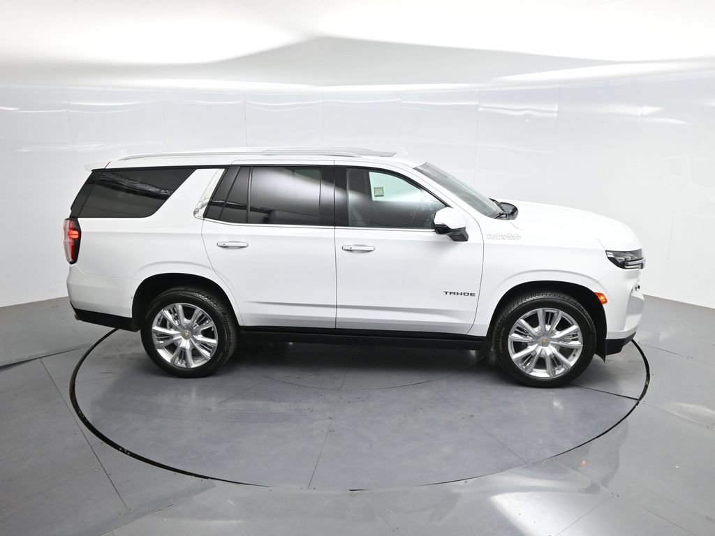 Used 2022 Chevrolet Tahoe High Country w/ Premium Package 2 AWD/4WD image 71