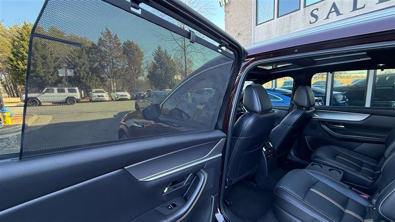 Used 2024 MAZDA CX-90 Plug-In Hybrid w/ Premium Plus image 16