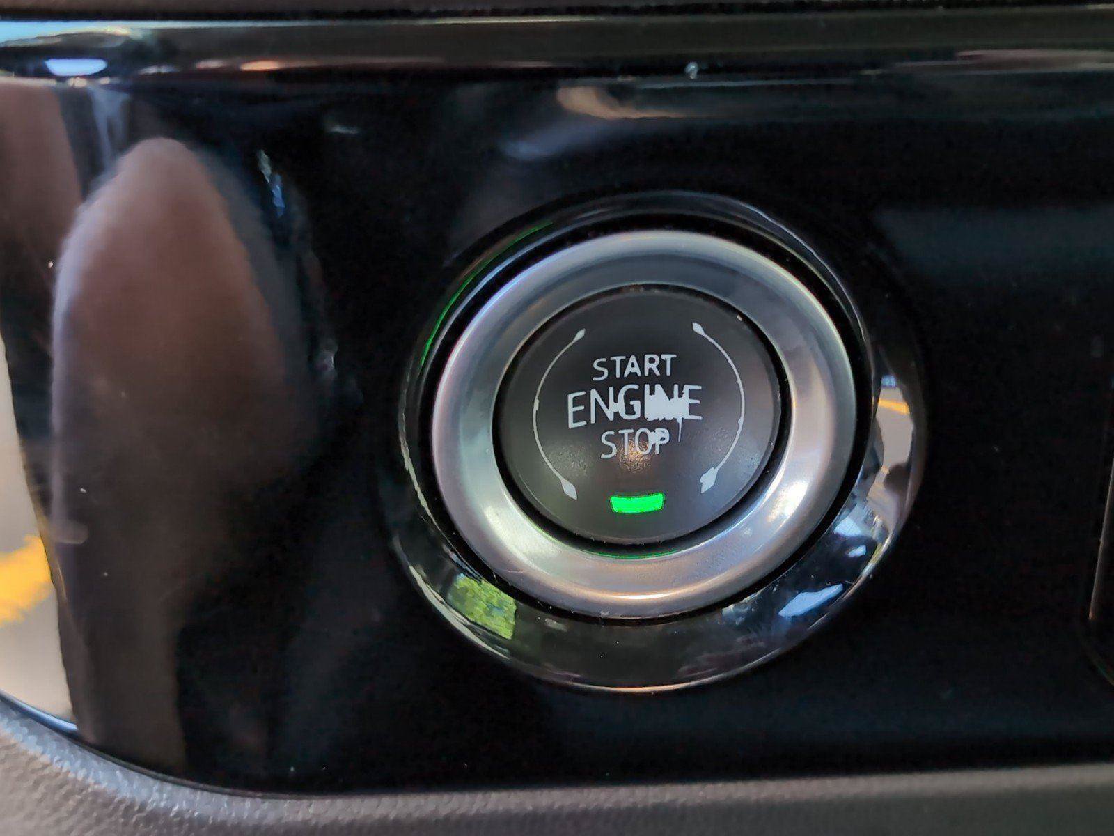 Used 2024 GMC Sierra 1500 SLT AWD/4WD image 26