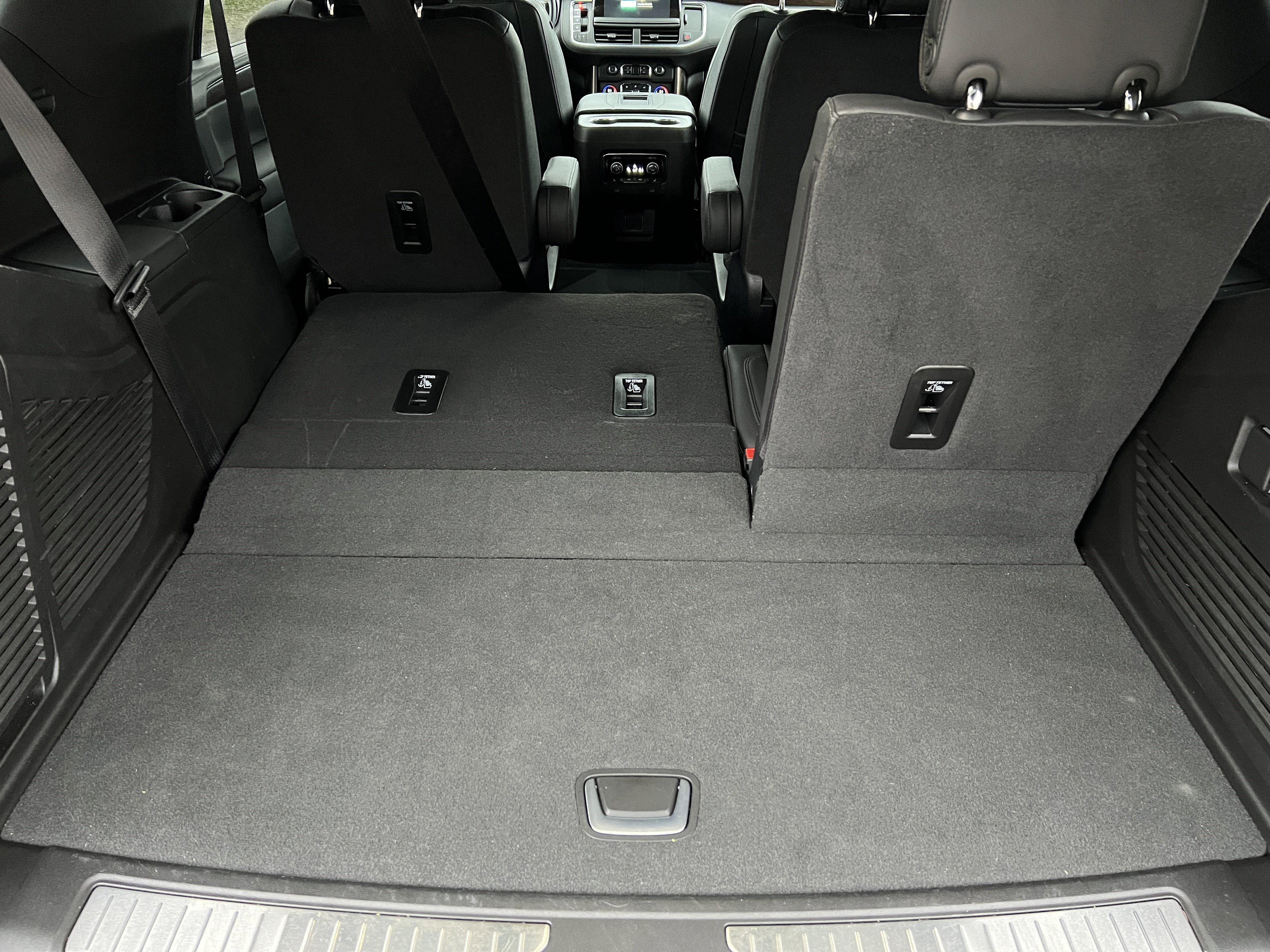 Used 2024 Chevrolet Tahoe High Country image 19