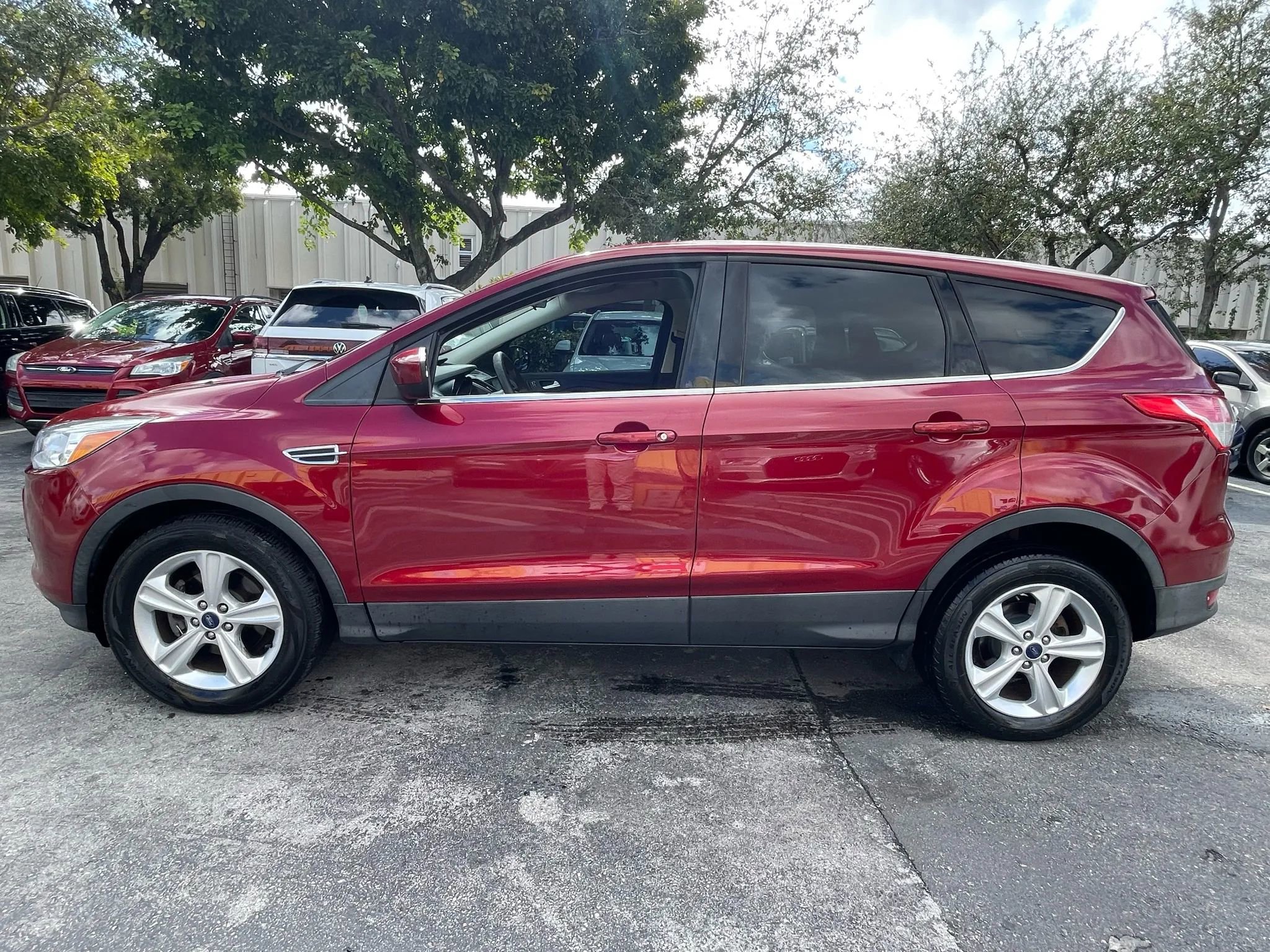 Used 2013 Ford Escape SE image 10
