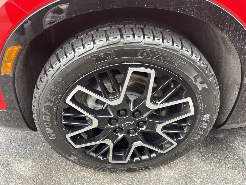 Used 2023 Chevrolet Blazer RS w/ Enhanced Convenience Package image 2