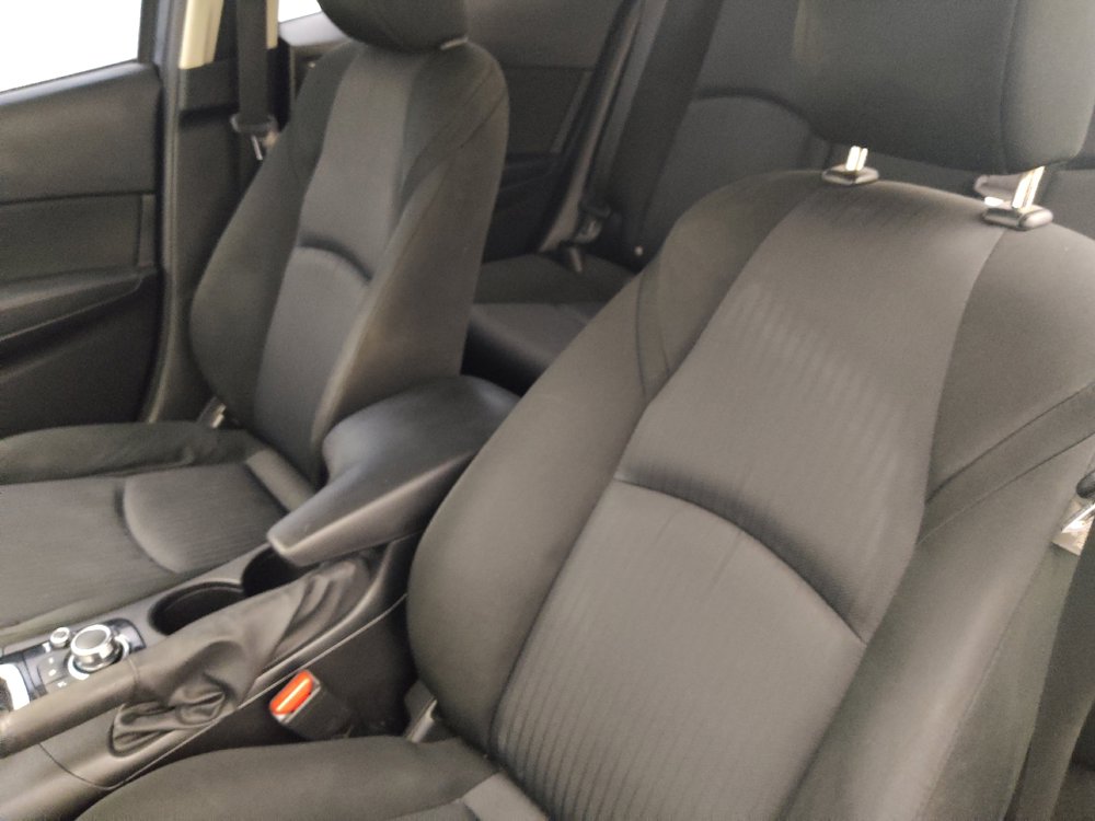Used 2015 MAZDA MAZDA3 i Sport FWD image 17