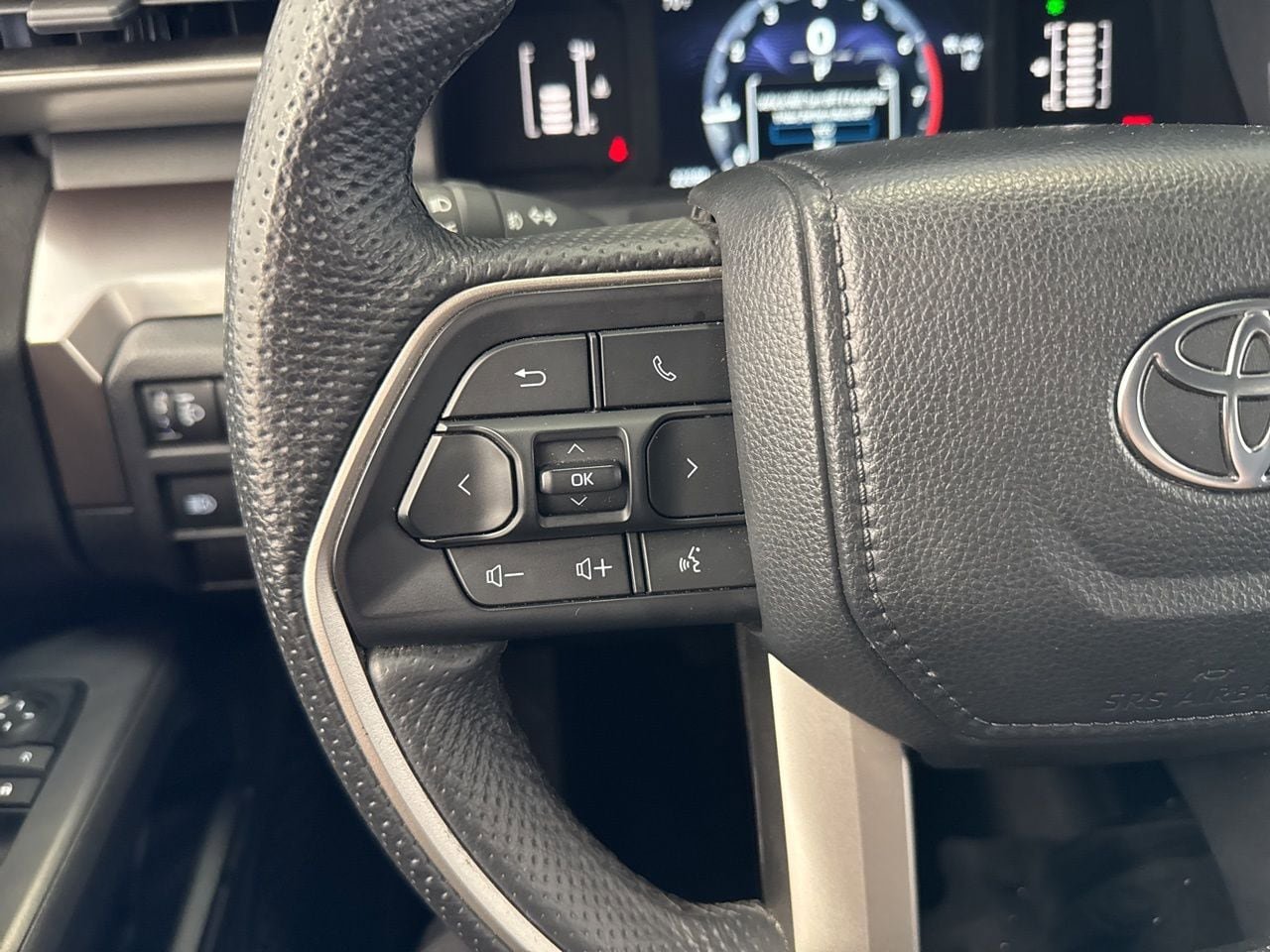 Certified 2024 Toyota Tacoma SR5 w/ SR5 Upgrade Package image 18