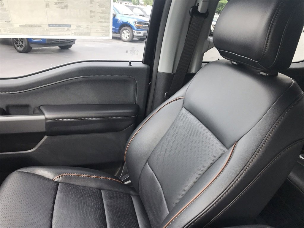 New 2025 Ford F250 Lariat w/ Lariat Ultimate Package image 23