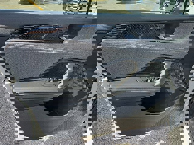 New 2026 Volkswagen Tiguan S image 10