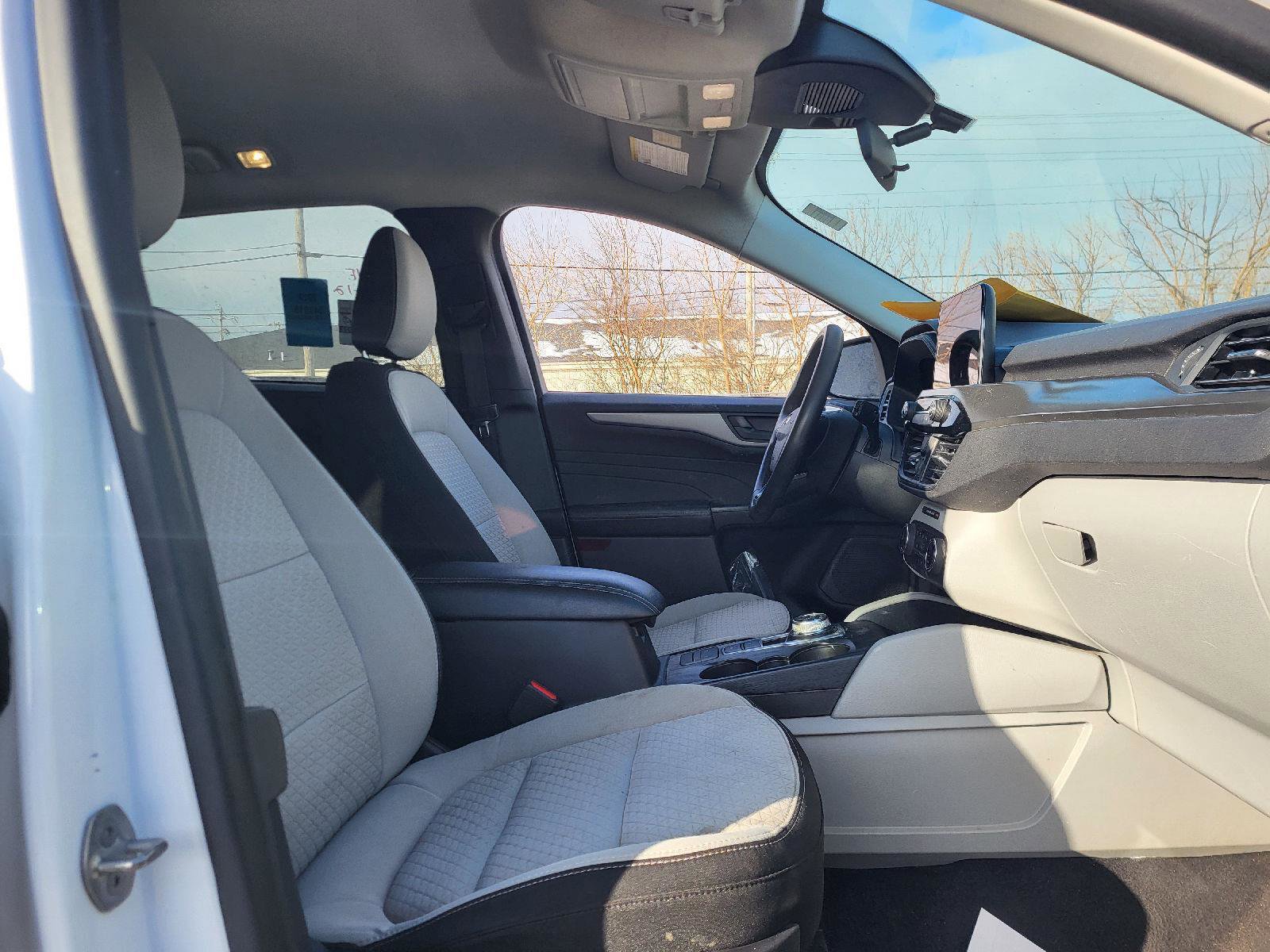 Used 2023 Ford Escape Active image 12