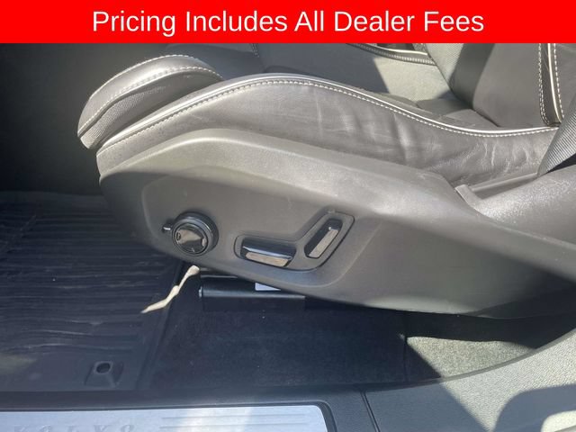 Used 2023 Volvo XC60 B5 Ultimate w/ Climate Package AWD/4WD image 23
