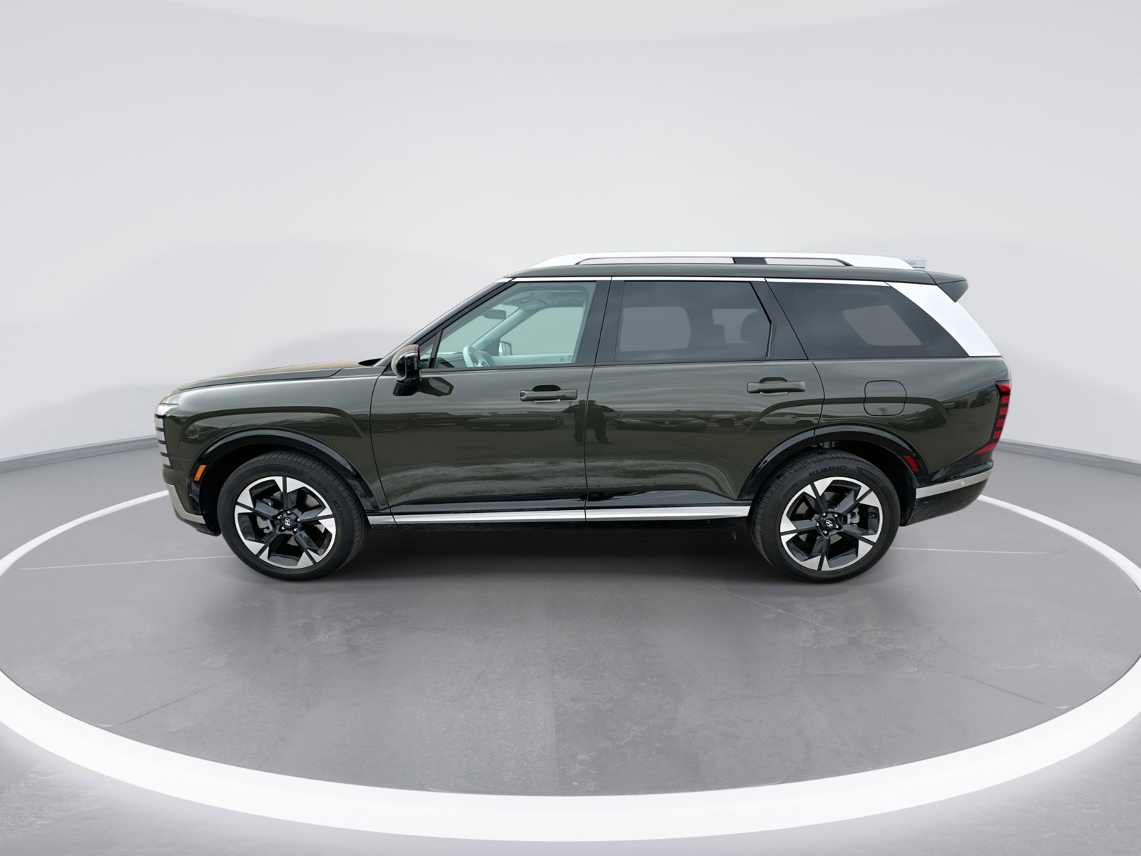 Used 2026 Hyundai Palisade Limited image 5