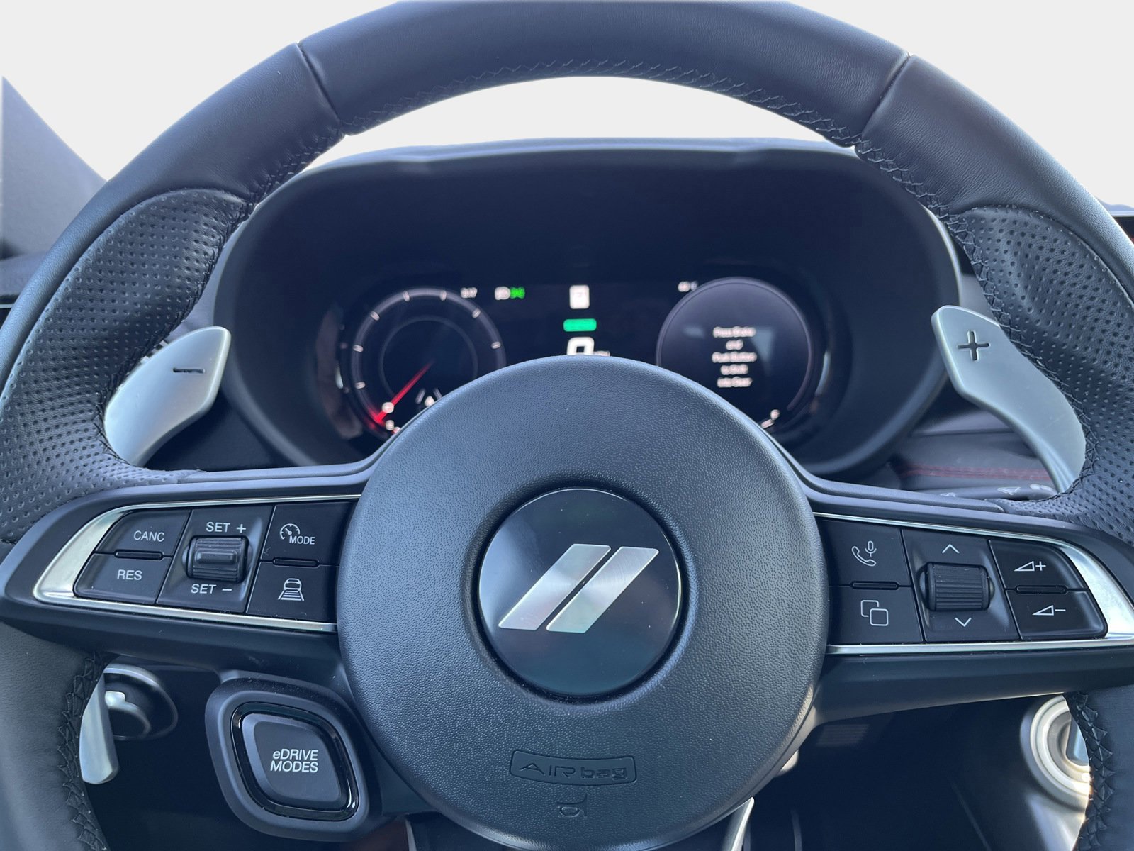 Used 2024 Dodge Hornet R/T w/ Track Pack image 16