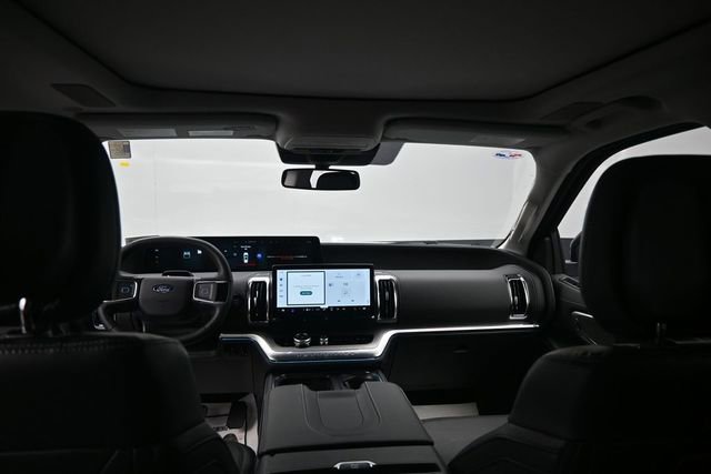New 2026 Ford Expedition Max Platinum AWD/4WD image 15