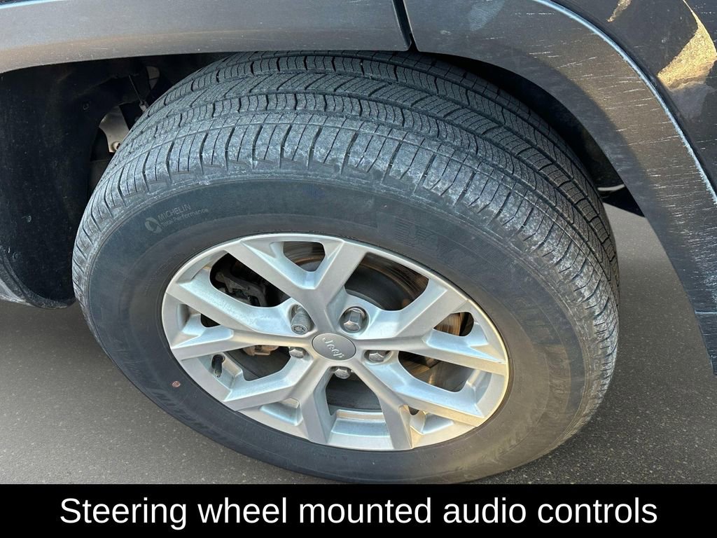 Used 2023 Jeep Grand Cherokee L Limited image 7