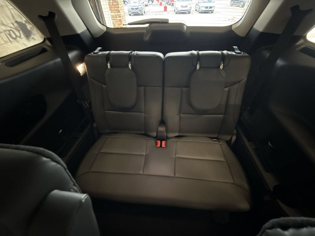 New 2026 Ford Explorer Active w/ Active Comfort Package AWD/4WD image 25