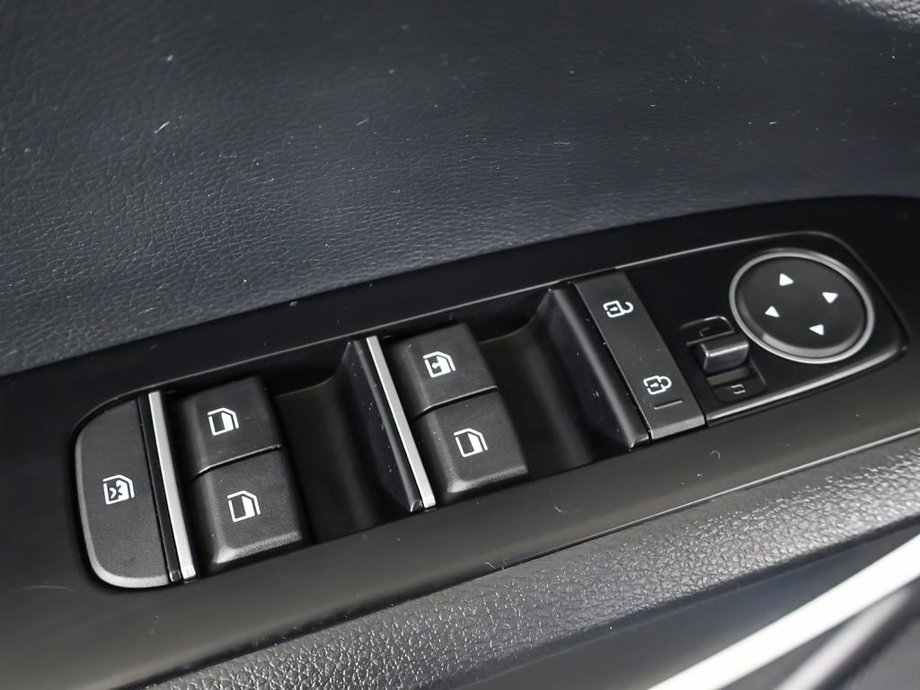 Used 2023 Kia Soul GT-Line FWD image 35
