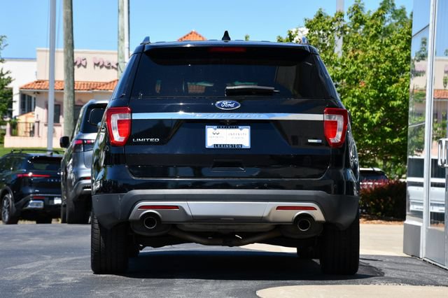 Used 2016 Ford Explorer Limited w/ Equipment Group 301A AWD/4WD image 9