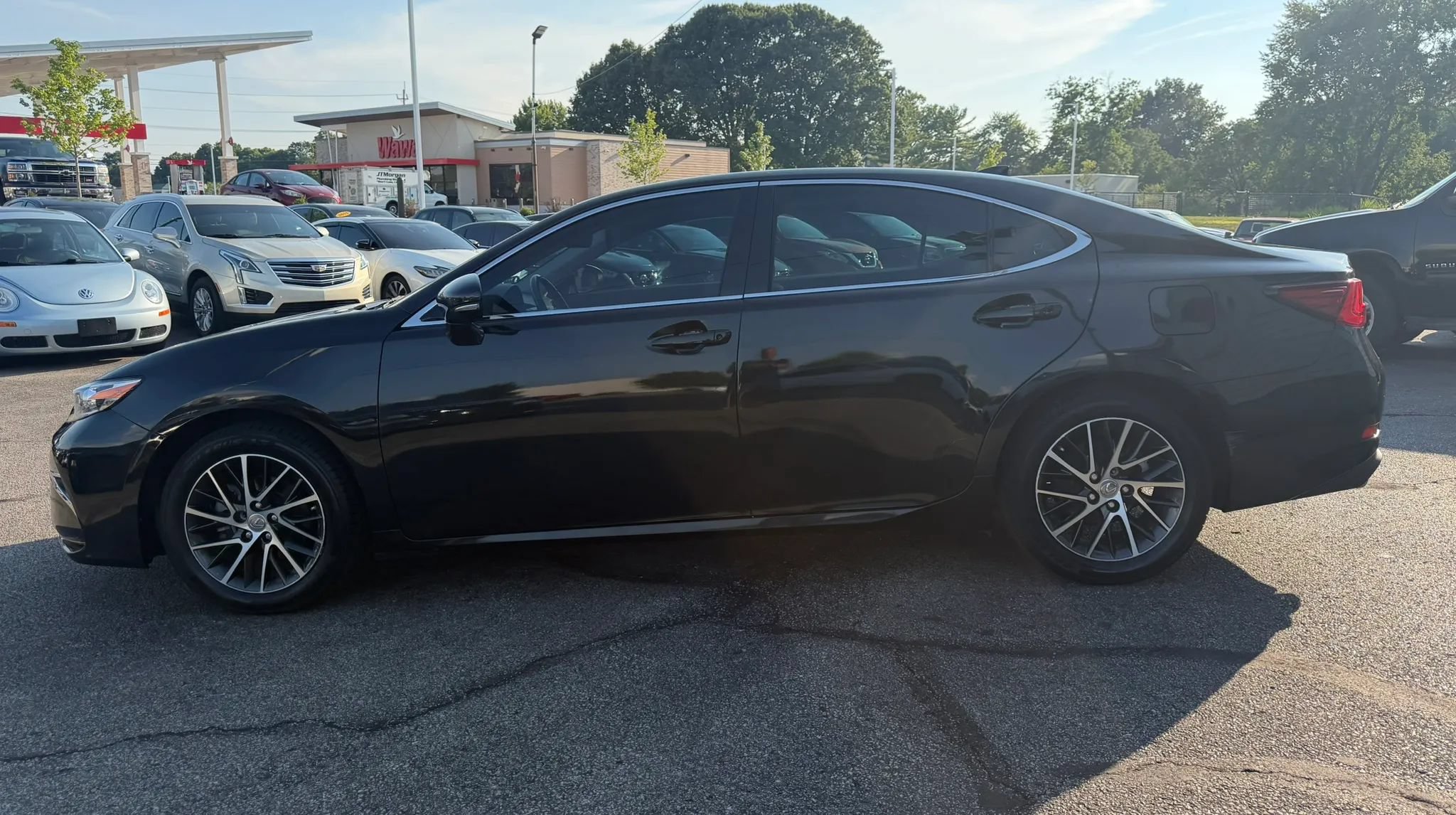 Used 2016 Lexus ES 350 FWD image 2