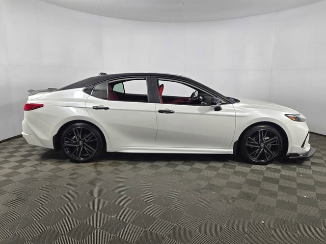 Used 2025 Toyota Camry XSE image 10