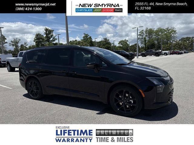 New 2027 Chrysler Pacifica Limited