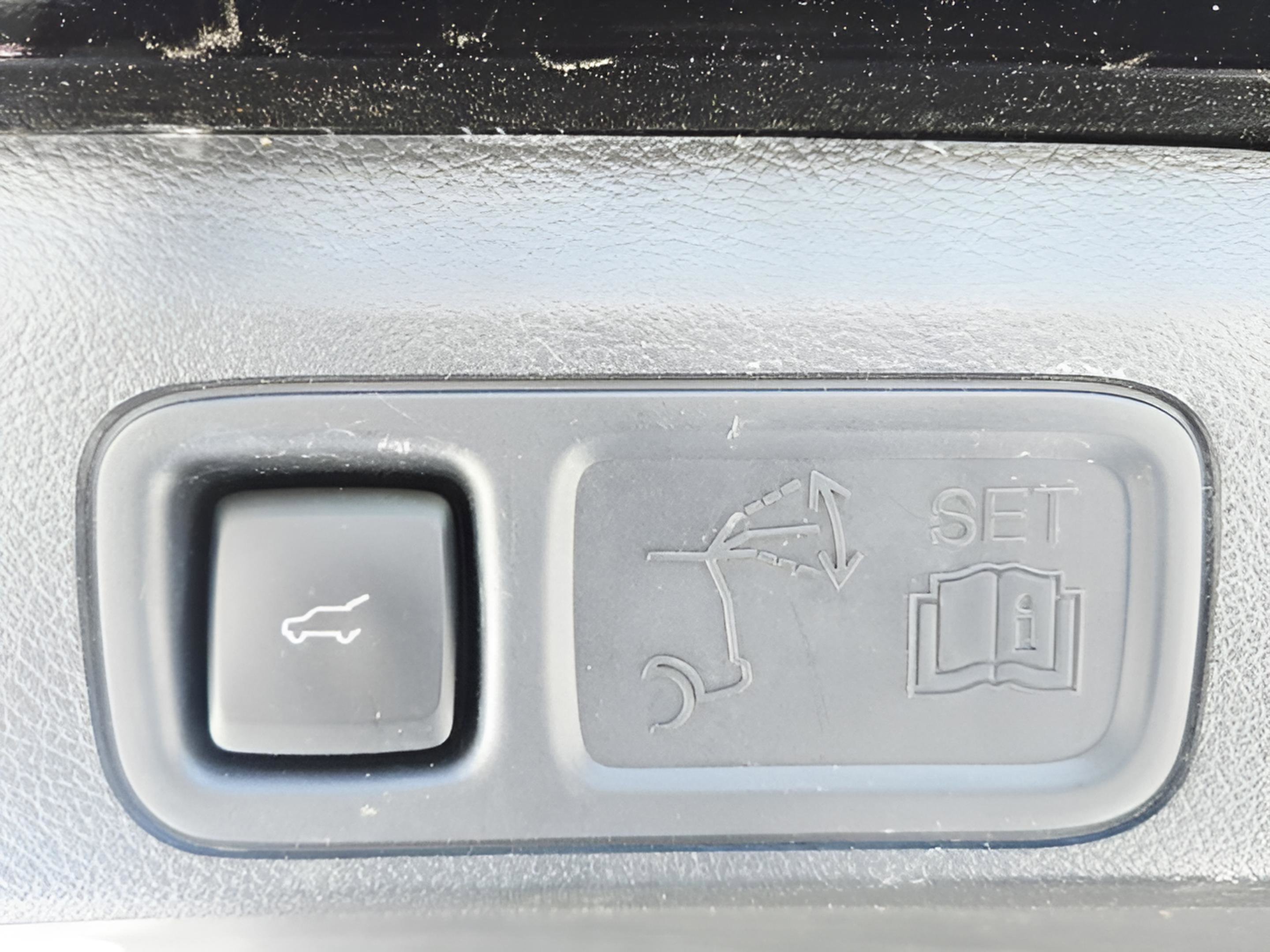 Used 2024 Ford Expedition XLT RWD image 13