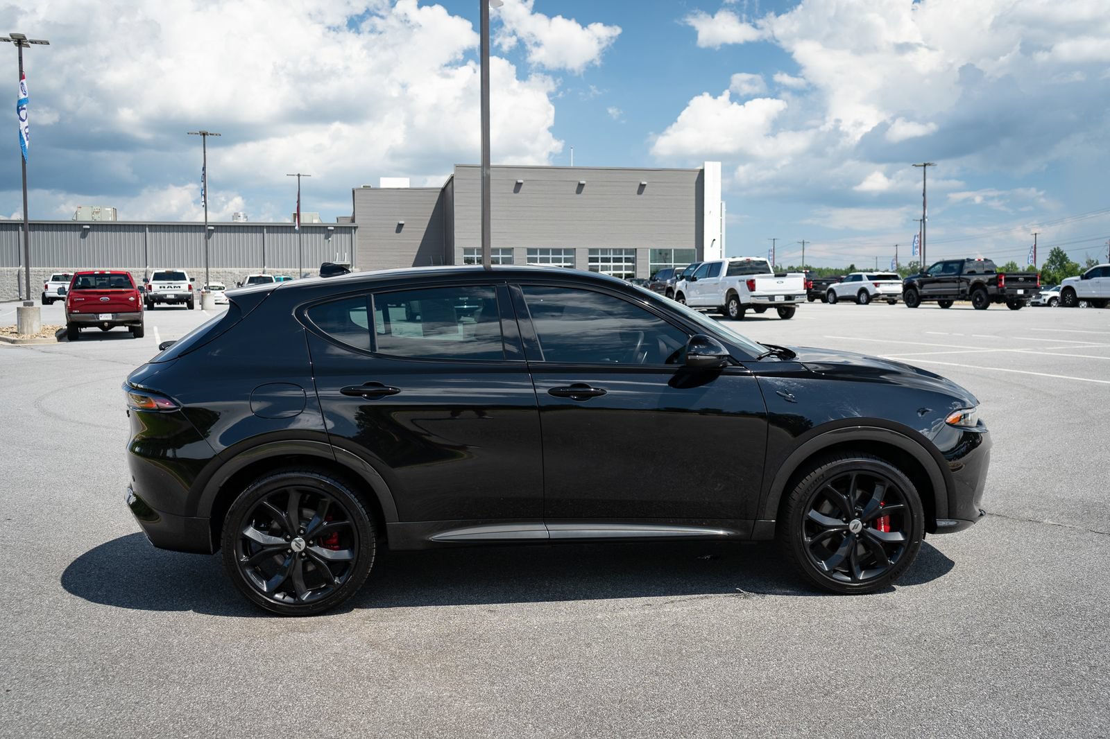 Used 2024 Dodge Hornet R/T AWD/4WD image 11
