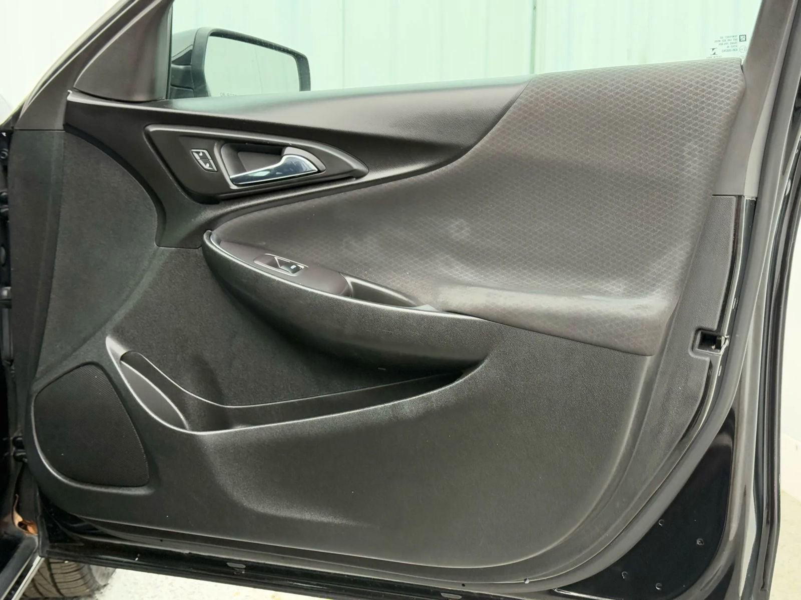 Used 2021 Chevrolet Malibu LT w/ Midnight Edition image 18