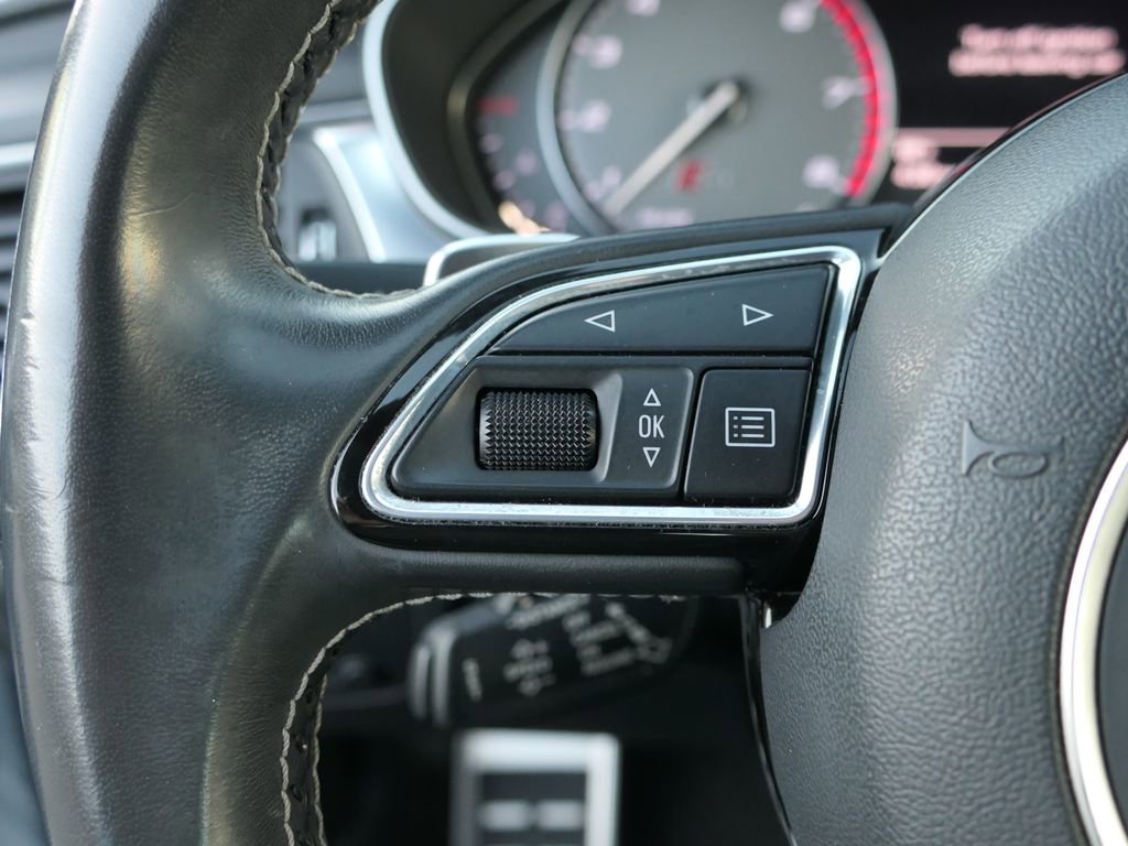 Used 2018 Audi S6 Premium Plus w/ S Sport Package image 15