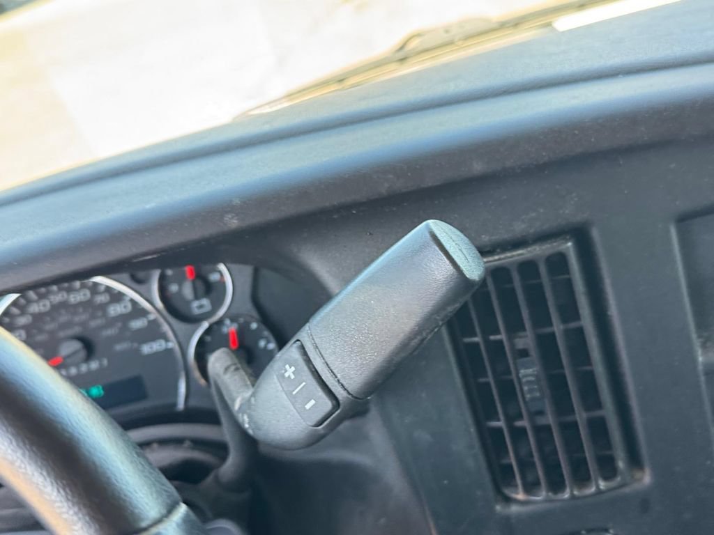 Used 2021 Chevrolet Express 3500 w/ Power Convenience Package RWD image 20