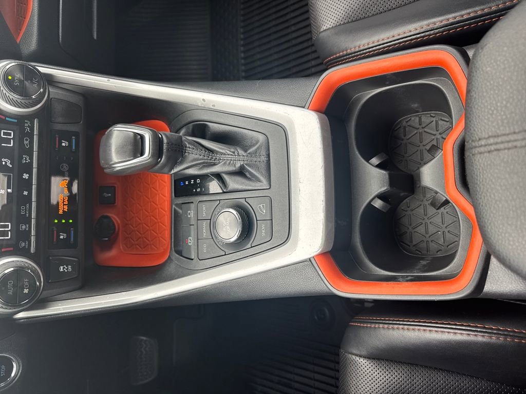 Used 2020 Toyota RAV4 Adventure image 22