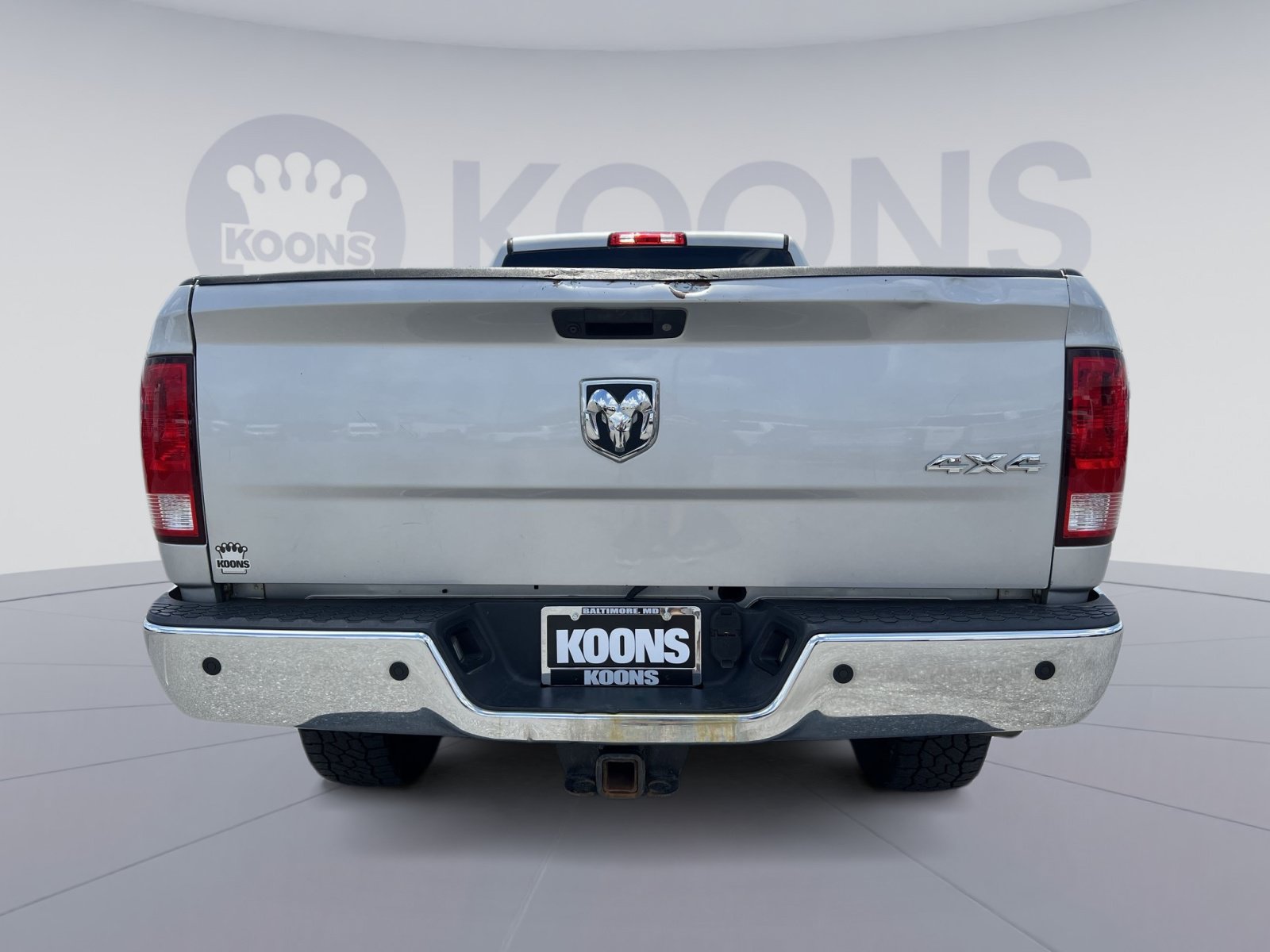 Used 2017 RAM 3500 Tradesman w/ Chrome Appearance Group AWD/4WD image 5