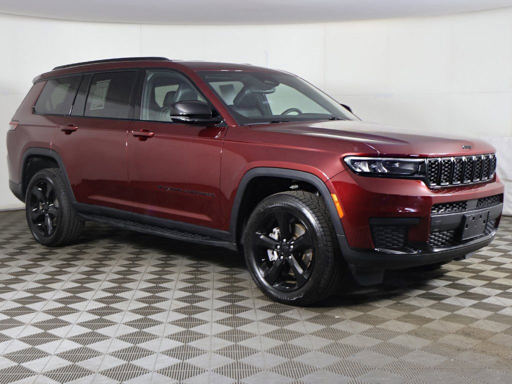 Used 2023 Jeep Grand Cherokee L Laredo image 48