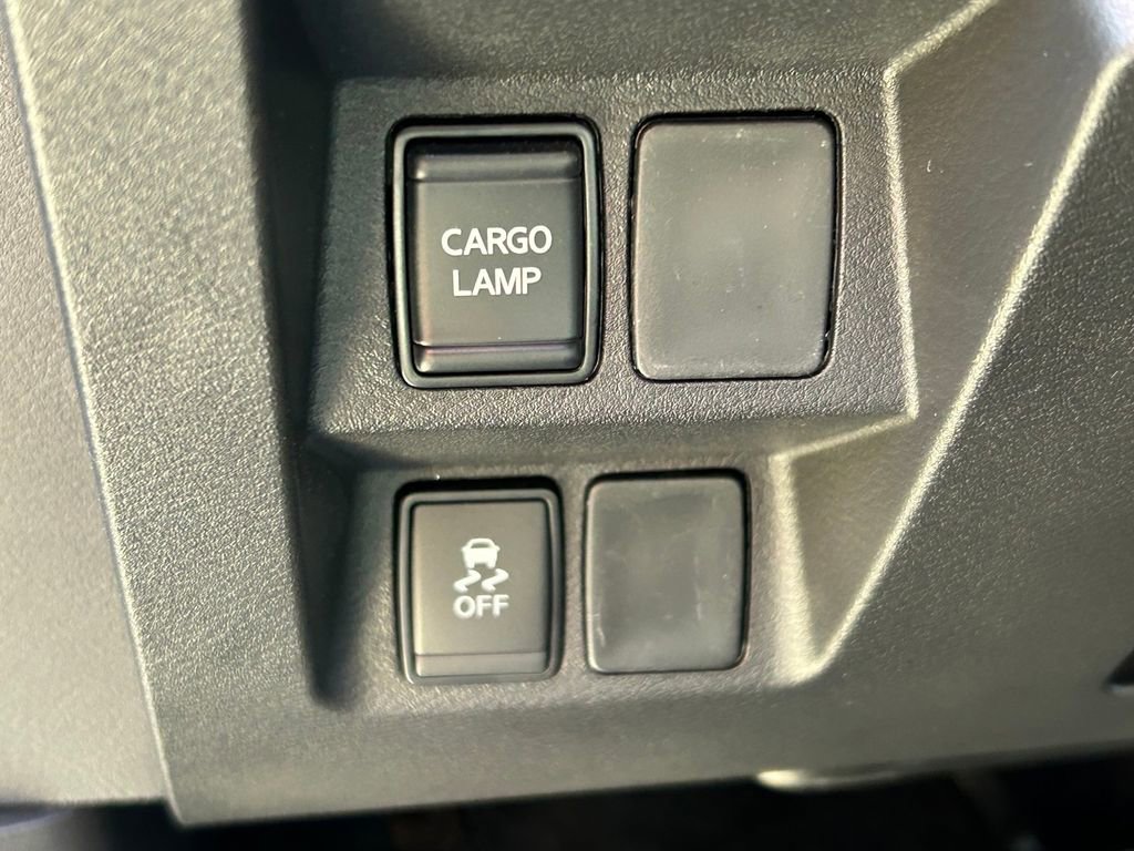 Used 2026 Nissan Frontier SV image 21